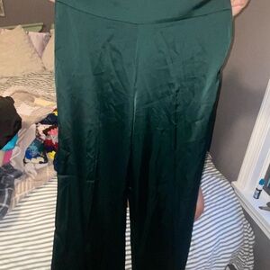 Anne Klein Green Wide Leg Pants with Luxurious Sheen